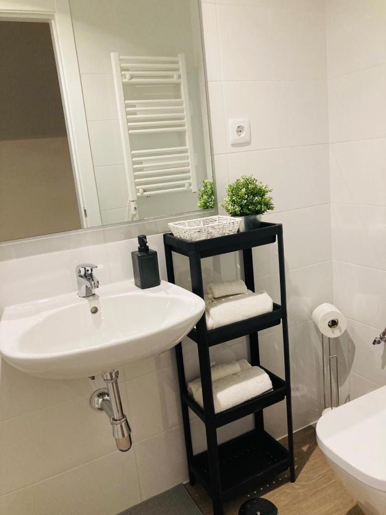 Apartamentos El Piquillo En Cadalso De Los Vidrios Ngoại thất bức ảnh